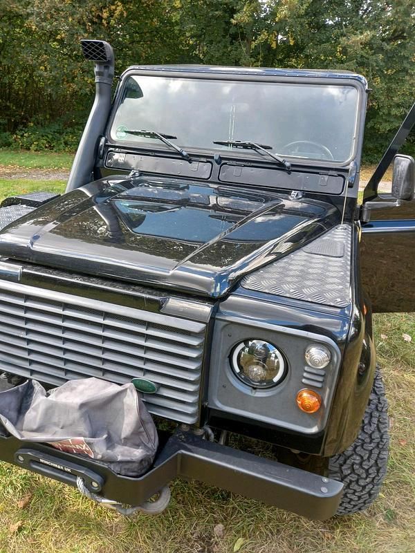 Gebraucht Land Rover Defender 122 PS (89 kW) 2006 Schwarz SUV