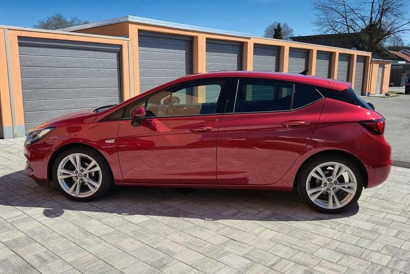 Gebraucht Opel Astra Ultimate 145 PS (106 kW) 2020 Rot Limousine