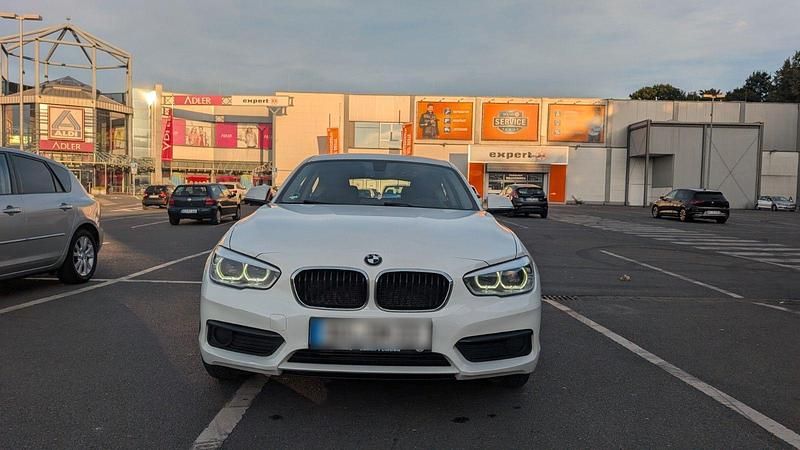 Gebraucht BMW 116 Efficient Dynamics 116 PS (85 kW) 2017 Weiß Kleinwagen