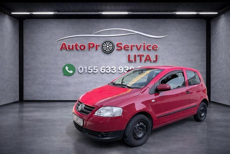 Gebraucht VW Fox Basis 54 PS (39 kW) 2005 Rot Kleinwagen
