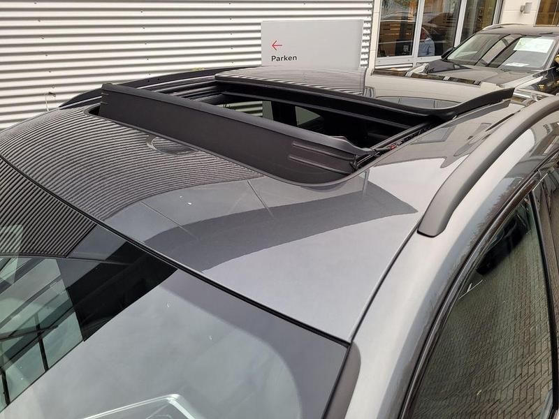 Neu Audi Q5 Sportback S-Line 204 PS (150 kW) 2025 Grau SUV