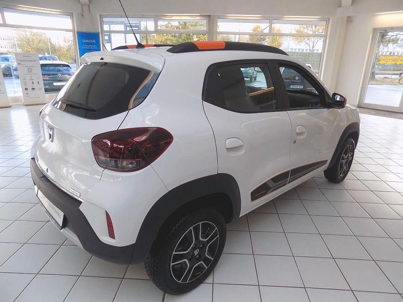 Gebraucht Dacia Spring Comfort Plus 33 kW (45 PS) 2022 Weiß Kleinwagen