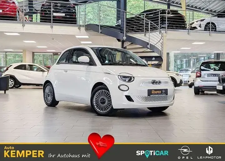 Gebraucht Fiat 500e 86 kW (118 PS) 2023 Kleinwagen
