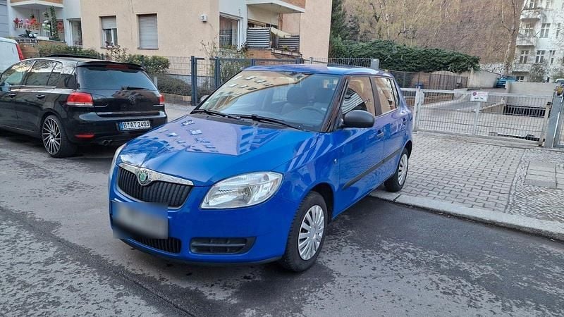 Gebraucht Skoda Fabia Elegance 69 PS (50 kW) 2010 Blau Kleinwagen