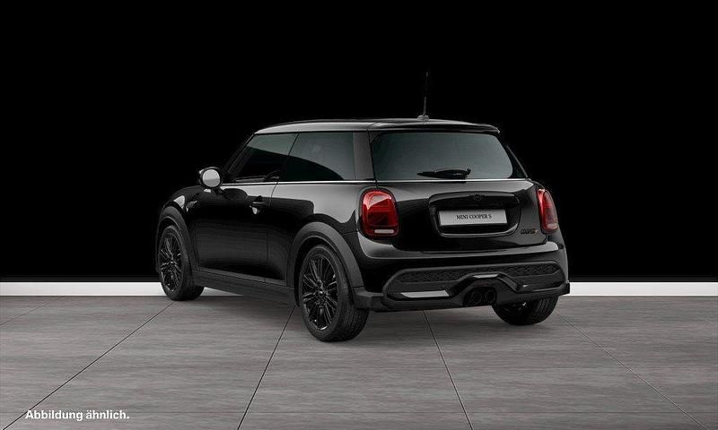 Gebraucht Mini Cooper S 178 PS (130 kW) 2021 Schwarz Kleinwagen