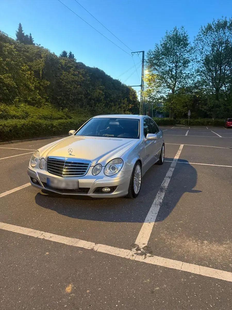 Gebraucht Mercedes E280 Classic 231 PS (169 kW) 2006 Silber Limousine