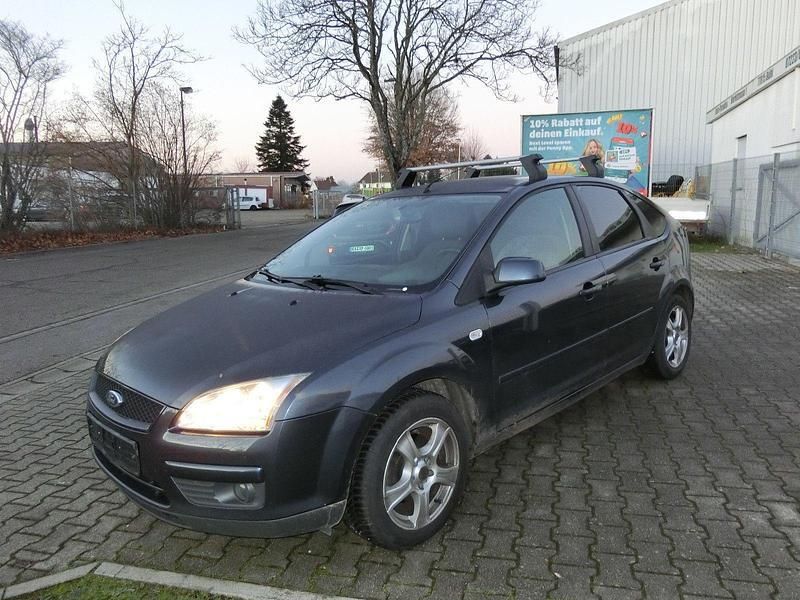 Gebraucht Ford Focus Ambiente 90 PS (66 kW) 2007 Schwarz Limousine