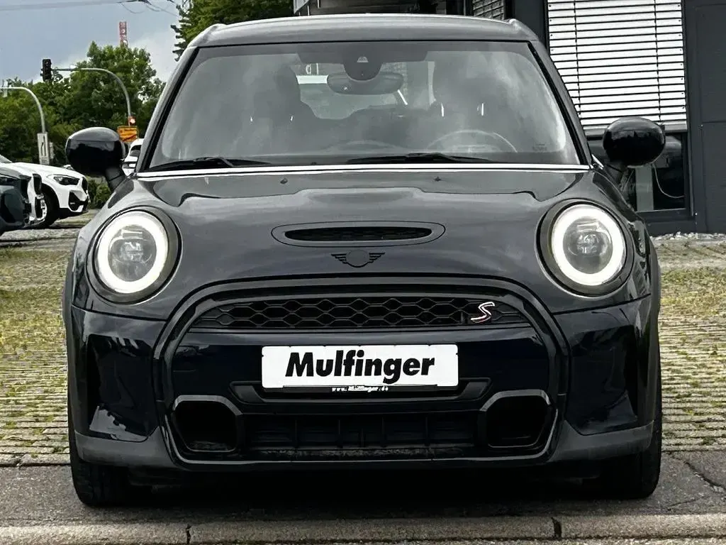 Käytetty Mini Cooper S 178 HP (130 kW) 2023 Musta Viistoperä