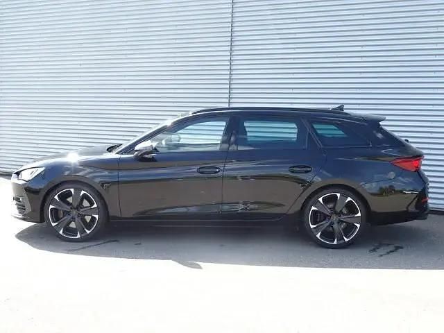 Gebraucht Cupra Leon VZ 300 PS (220 kW) 2023 Mitternachtsschwarz Kombi