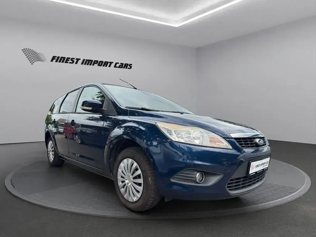 Gebraucht Ford Focus 116 PS (85 kW) 2011 Blau Limousine