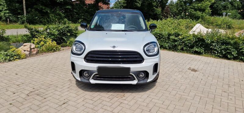 Weiß Gebraucht 2021 Mini Cooper Countryman SUV | 23.900 € (Superpreis) - Bild 1/4