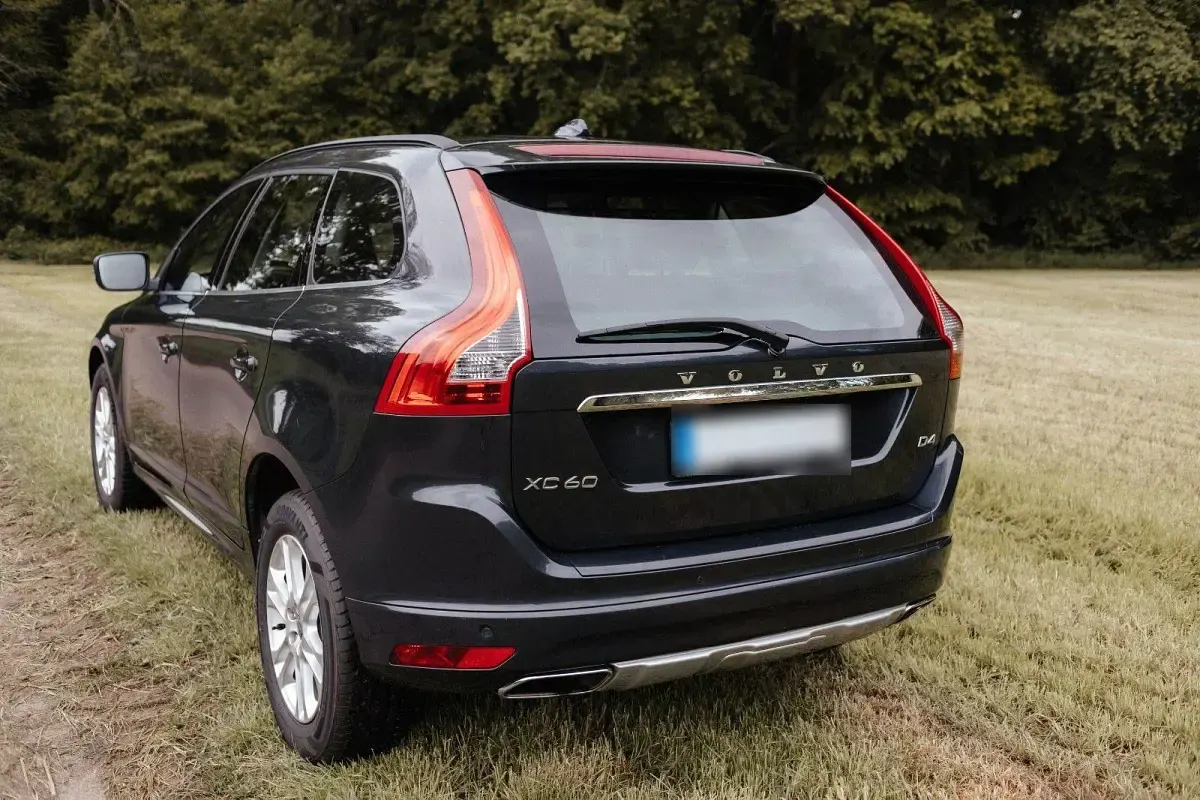 Gebraucht Volvo XC60 Kinetic 190 PS (139 kW) 2014 Grau SUV