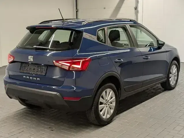 Gebraucht Seat Arona 95 PS (69 kW) 2019 Mediterraneo blue SUV