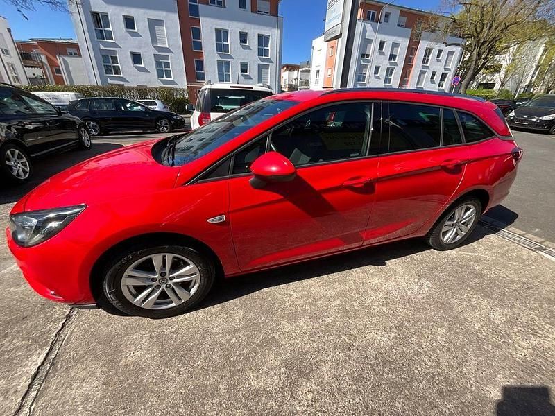 Brugt Opel Astra Dynamic 105 HK (77 kW) 2016 Rød Stationcar