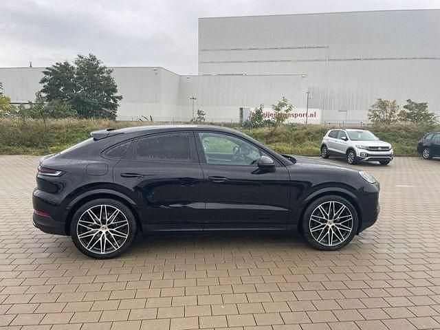 Neu Porsche Cayenne Coupe 354 PS (260 kW) 2026 Chromitschwarz metallic SUV