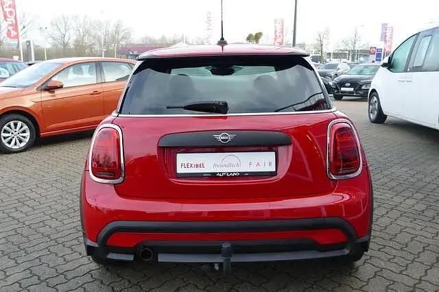 Second-hand Mini ONE Classic 102 CP (75 kW) 2021 Roșu Hatchback