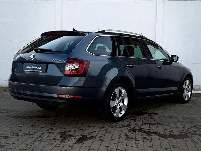 Gebraucht Skoda Octavia Style 150 PS (110 kW) 2019 Grau Kombi