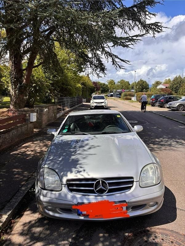 Grau Gebraucht 2002 Mercedes SLK230 Cabrio | 1.800 € (Superpreis) - Bild 1/4