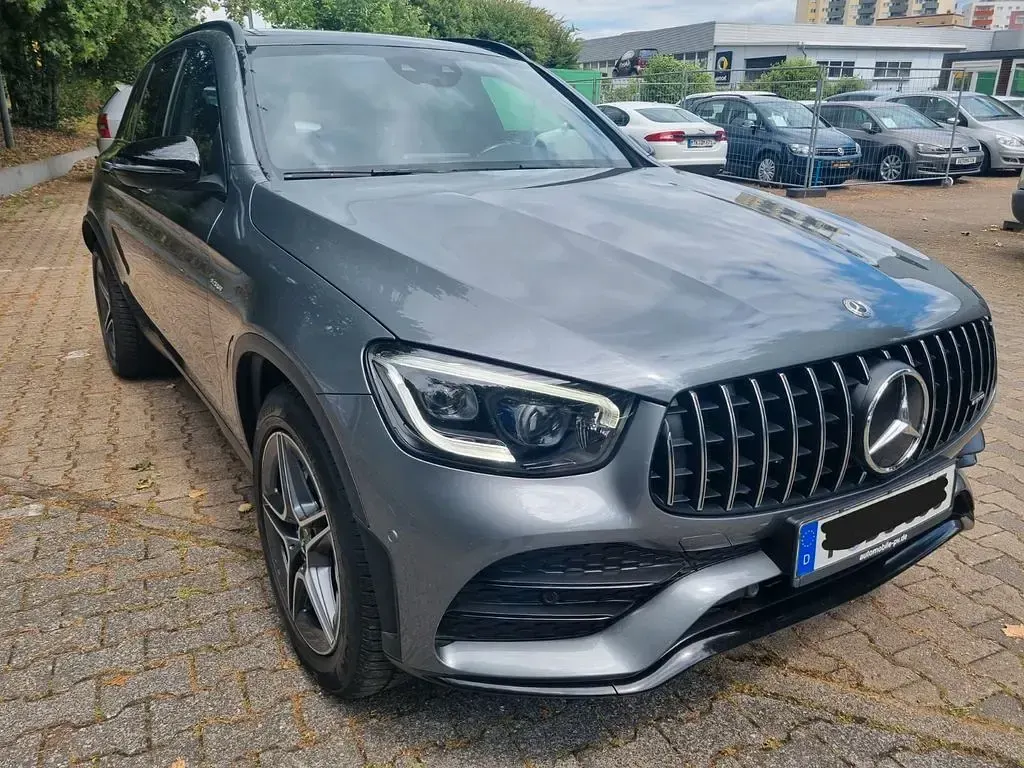 Gebraucht Mercedes GLC43 AMG AMG 390 PS (286 kW) 2020 Selenitgrau  metalliclack SUV