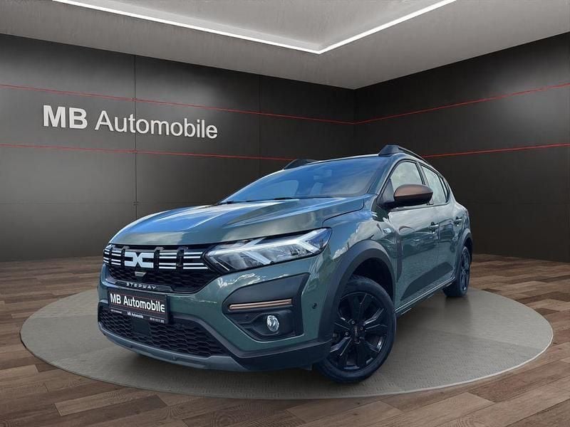 Grün Gebraucht 2024 Dacia Sandero Extreme Kleinwagen | 15.990 € (Superpreis) - Bild 1/4