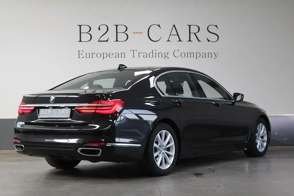 Gebraucht BMW 750 400 PS (294 kW) 2017 Schwarz Limousine