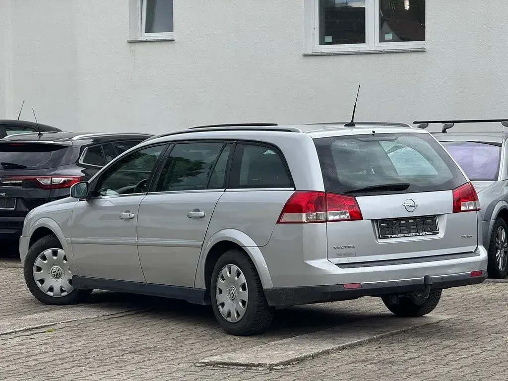 Brugt Opel Vectra Elegance 155 HK (114 kW) 2004 Sølv Sedan