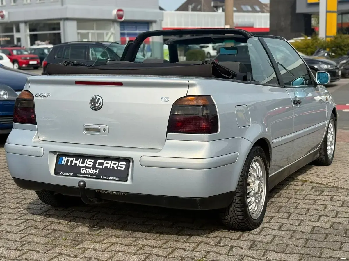 Gebraucht VW Golf Cabriolet 101 PS (74 kW) 1998 Silber Cabrio