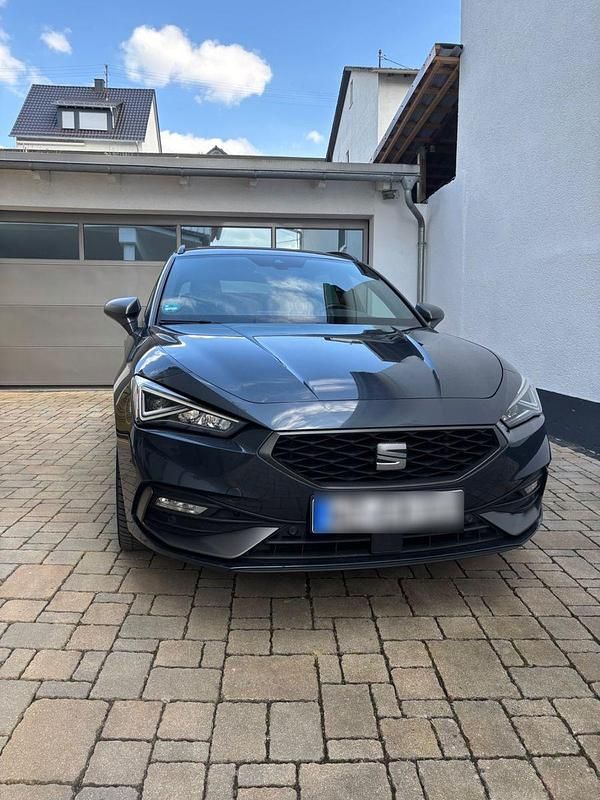 Gebraucht Seat Leon 4Drive 150 PS (110 kW) 2020 Grau Kombi