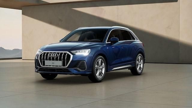 Gebraucht Audi Q3 S-Line 150 PS (110 kW) 2024 Navarrablau metallic SUV