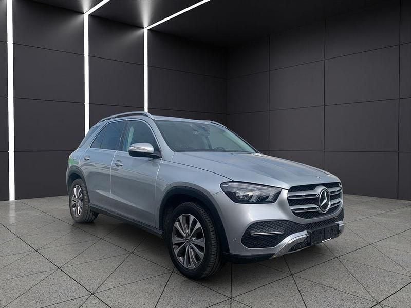 Hightech silber Gebraucht 2022 Mercedes GLE300 SUV | 37.990 € (Guter Preis) - Bild 1/4