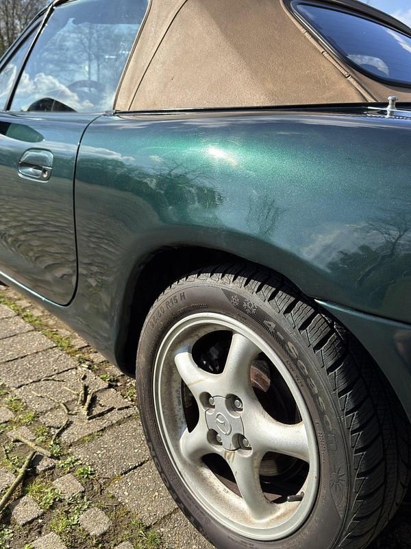 Gebraucht Mazda MX5 1999 Grün Cabrio