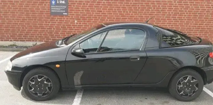 Gebraucht Opel Tigra 60 PS (44 kW) 1996 Schwarz Coupé