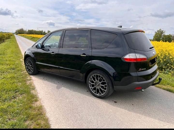 Gebraucht Ford S-MAX S 140 PS (102 kW) 2010 Schwarz Van / Kleinbus