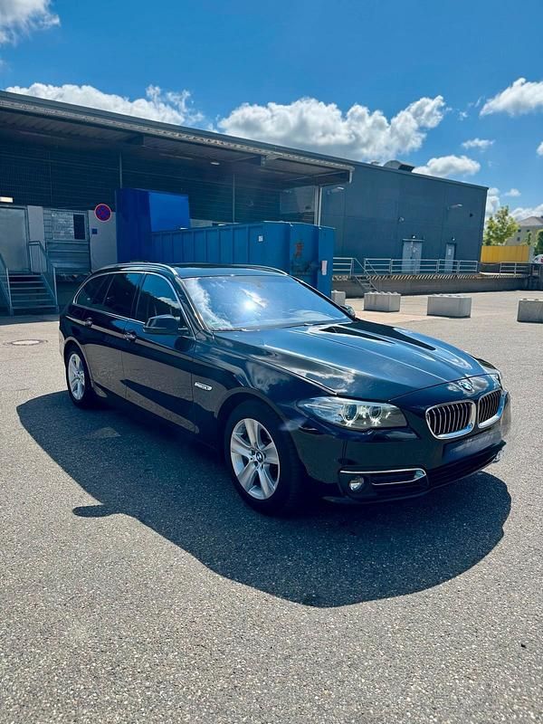 Gebraucht BMW 525 218 PS (160 kW) 2015 Schwarz Kombi