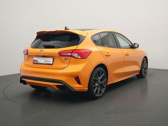Gebraucht Ford Focus ST 280 PS (205 kW) 2019 Tropical orange Limousine