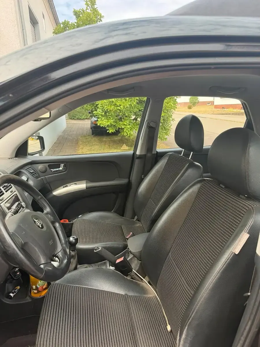 Gebraucht Kia Sportage 141 PS (103 kW) 2007 Schwarz SUV