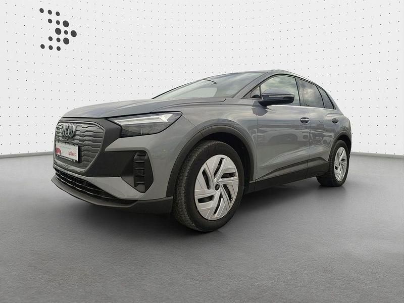 Gebraucht Audi Q4 e-tron Basis 125 kW (170 PS) 2022 Kieselgrau SUV