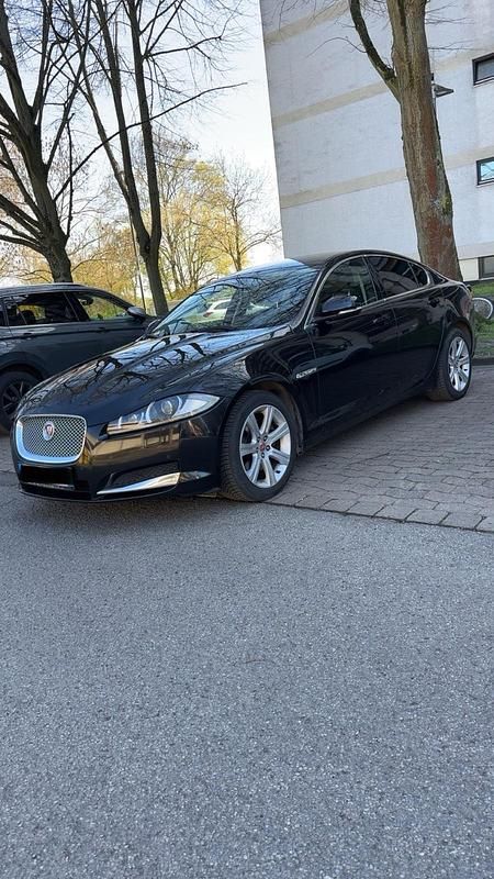 Gebraucht Jaguar XF 200 PS (147 kW) 2013 Schwarz Limousine