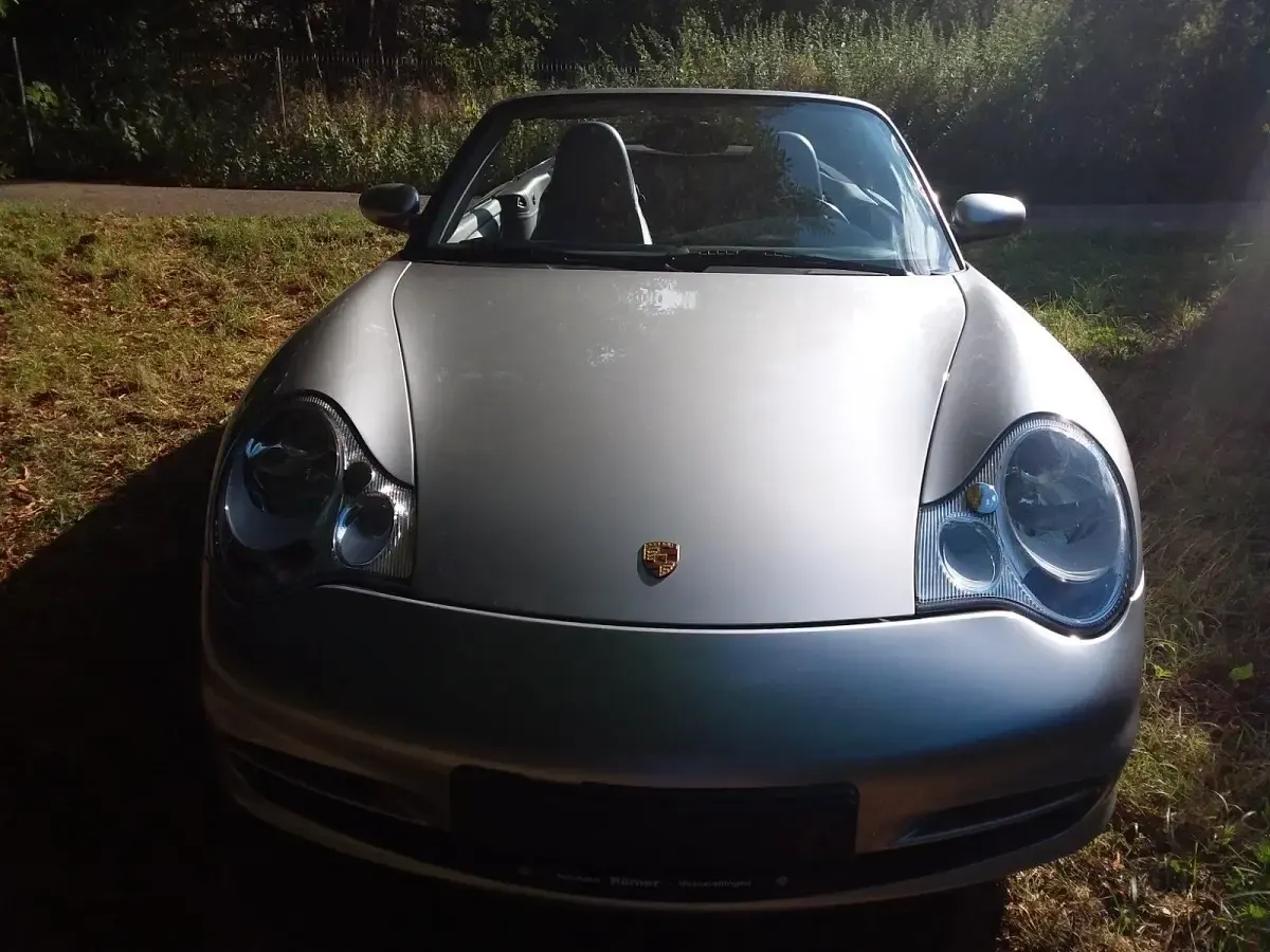 Gebraucht Porsche 911 Carrera 4 Cabriolet 320 PS (235 kW) 2003 Silber Cabrio