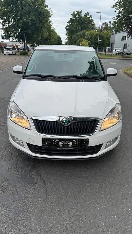 Gebraucht Skoda Fabia 75 PS (55 kW) 2012 Weiß Kombi