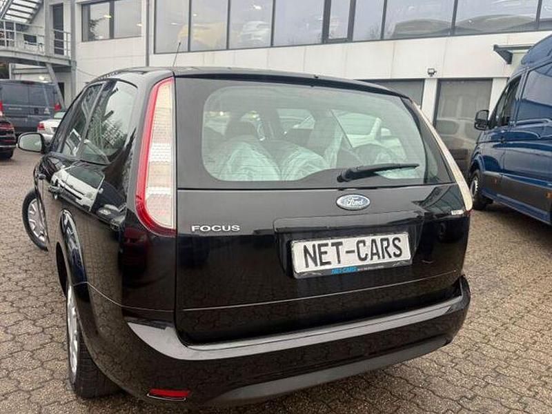 Usata Ford Focus 90 CV (66 kW) 2011 Nero Berlina