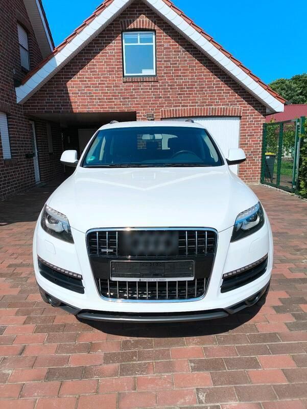 Weiß Gebraucht 2010 Audi Q7 SUV | 11.499 € (Superpreis) - Bild 1/4