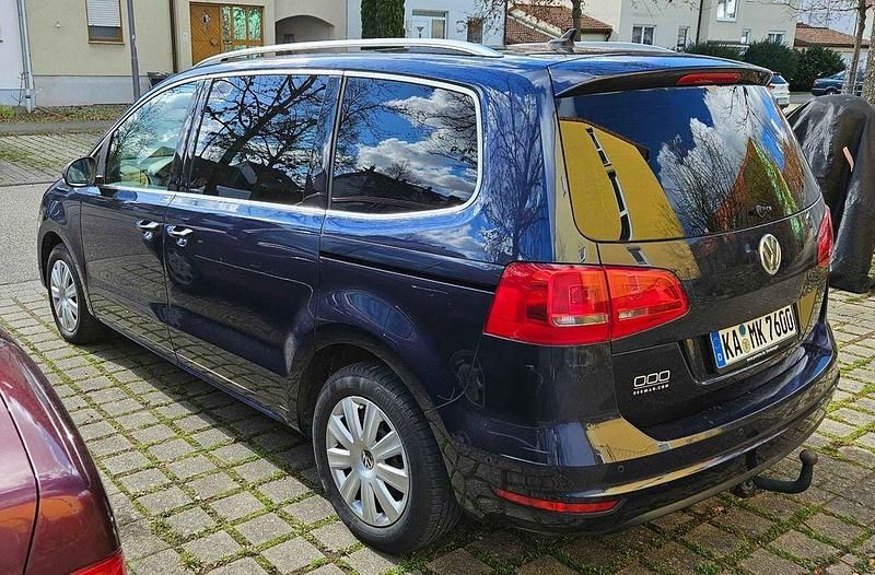 Gebraucht VW Sharan Highline 140 PS (102 kW) 2012 Blau Van / Kleinbus