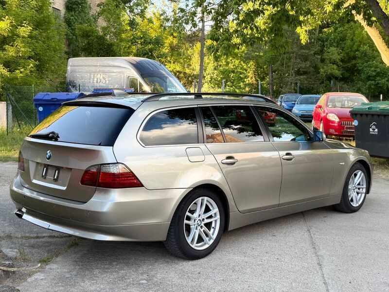 Gold Gebraucht 2006 BMW 520 Advantage Kombi | 2.799 € (Fairer Preis) - Bild 1/4