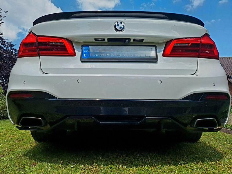 Usata BMW 540 Performance 340 CV (250 kW) 2017 Bianco Berlina
