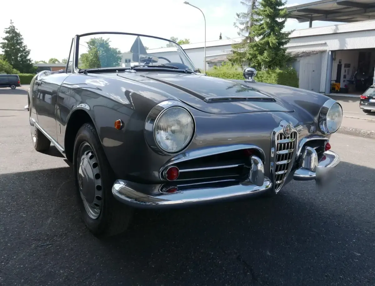 Gebraucht Alfa Romeo Giulia 92 PS (67 kW) 1964 Silber Cabrio
