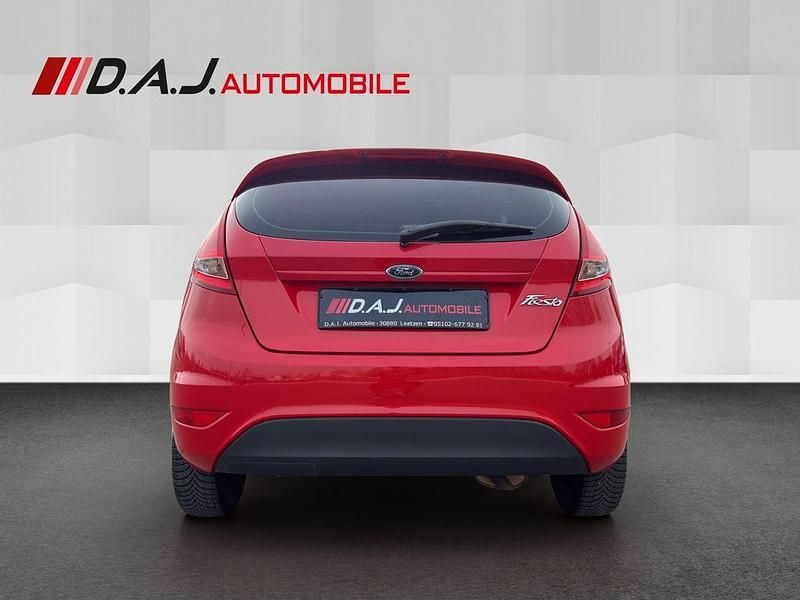 Gebraucht Ford Fiesta Trend 60 PS (44 kW) 2009 Rot Kleinwagen