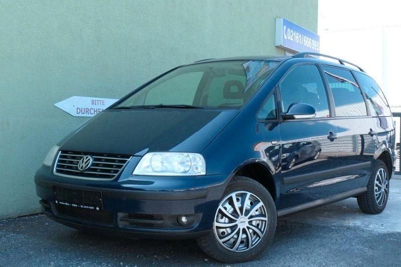 Blau Gebraucht 2009 VW Sharan Van / Kleinbus | 5.700 € (Fairer Preis) - Bild 1/4