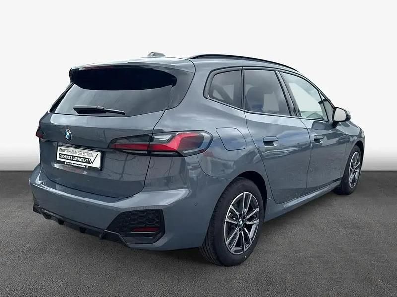 Gebraucht BMW 220 156 PS (114 kW) 2024 Grau Kombi