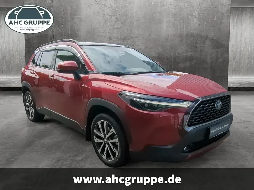 Gebraucht Toyota Corolla Cross Comfort 197 PS (144 kW) 2023 Rot SUV